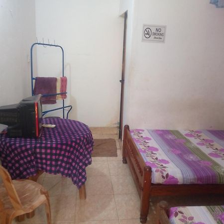 Kunam Beach Rest Inn باتيكالوا المظهر الخارجي الصورة