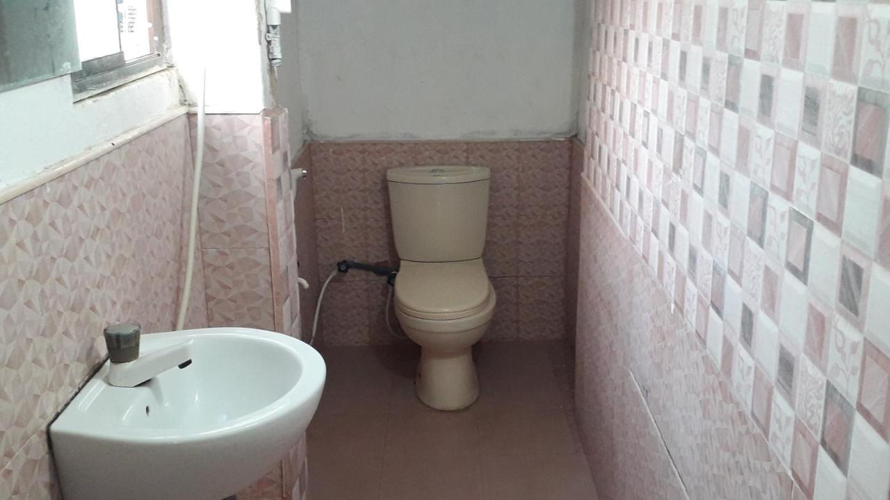 Kunam Beach Rest Inn باتيكالوا المظهر الخارجي الصورة