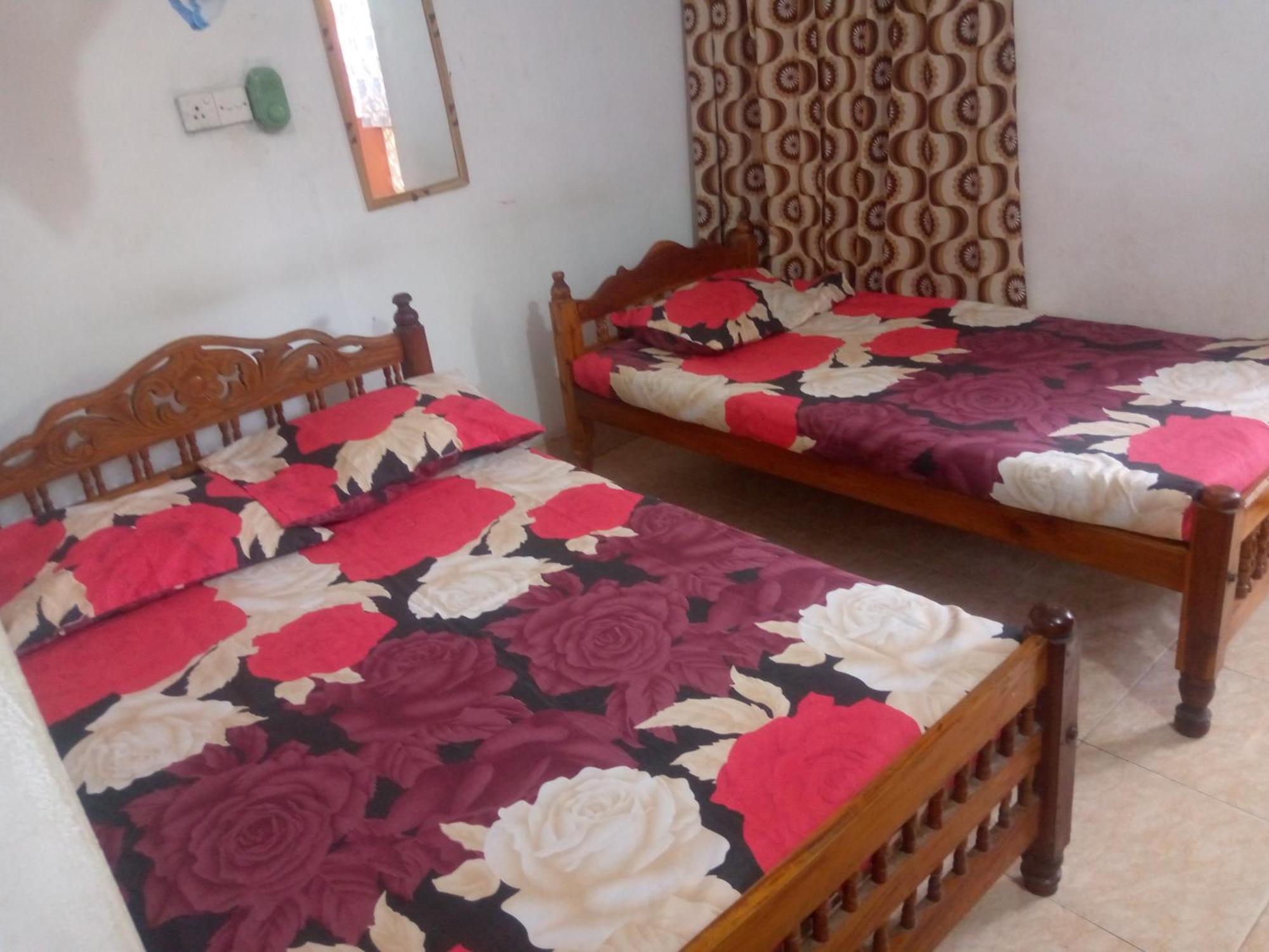 Kunam Beach Rest Inn باتيكالوا المظهر الخارجي الصورة