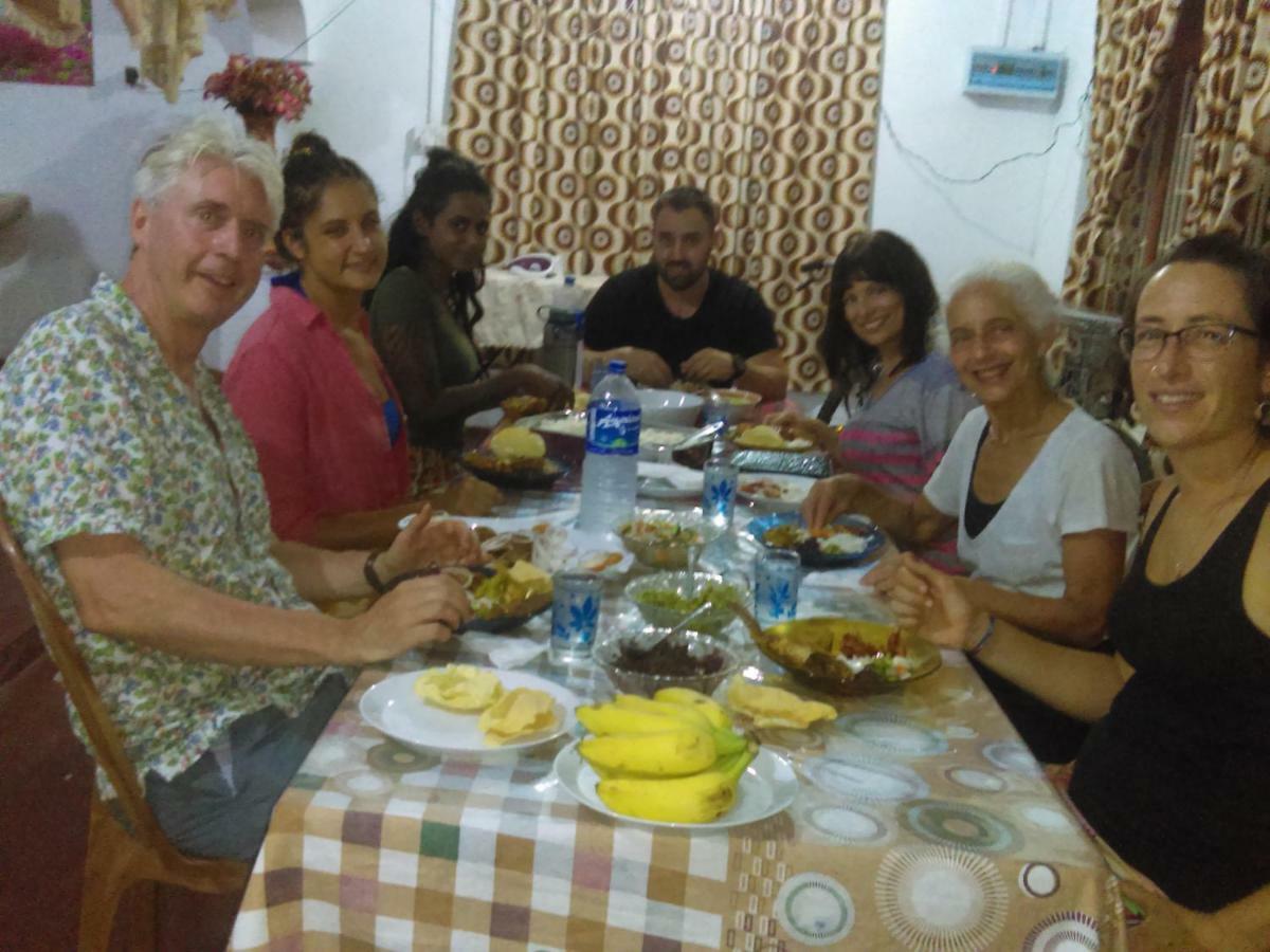 Kunam Beach Rest Inn باتيكالوا المظهر الخارجي الصورة